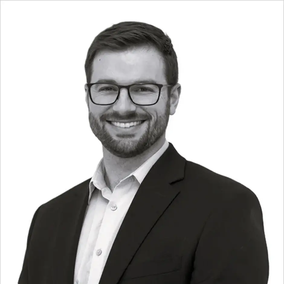 Headshot of Curtis Johnson
